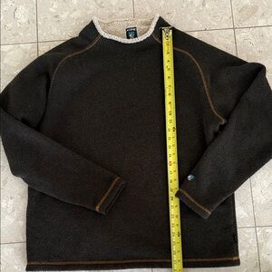 Kühl mock neck pullover jacket.